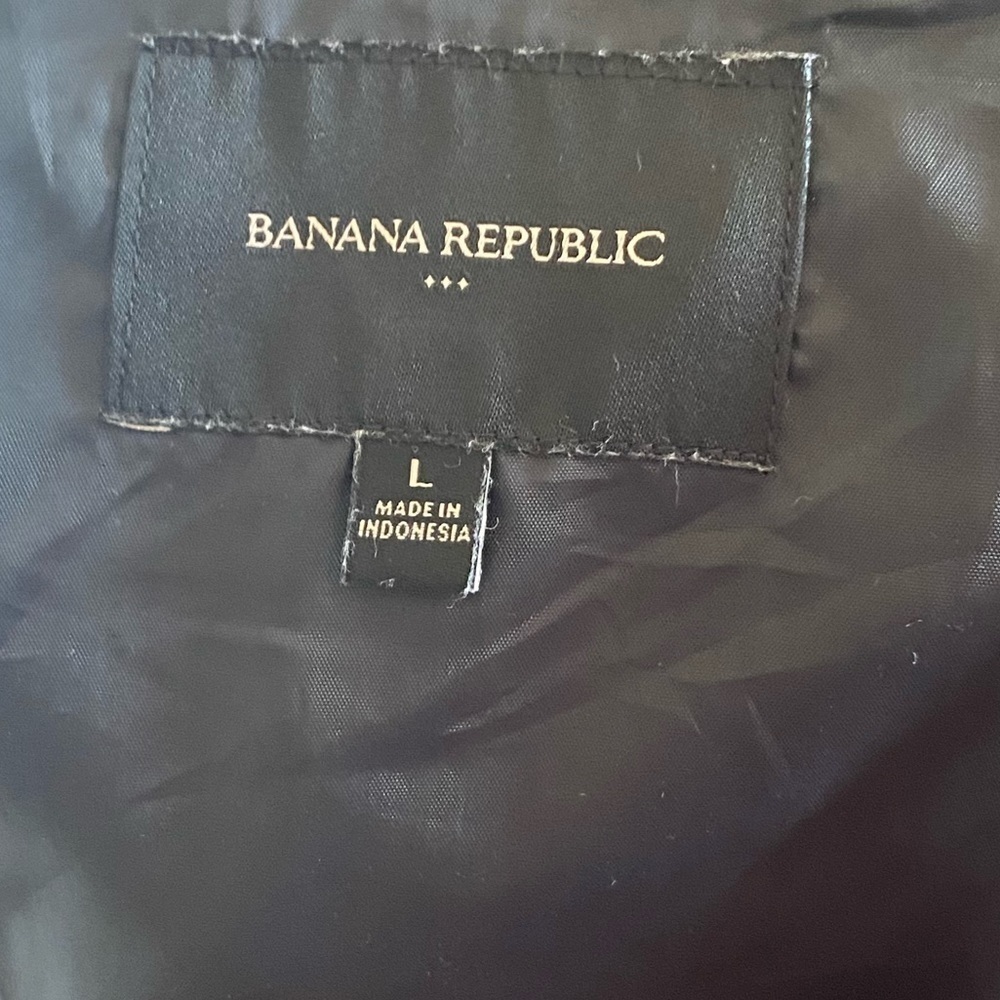 Banana Republic Water Resistant Basic Lightweight… - image 3